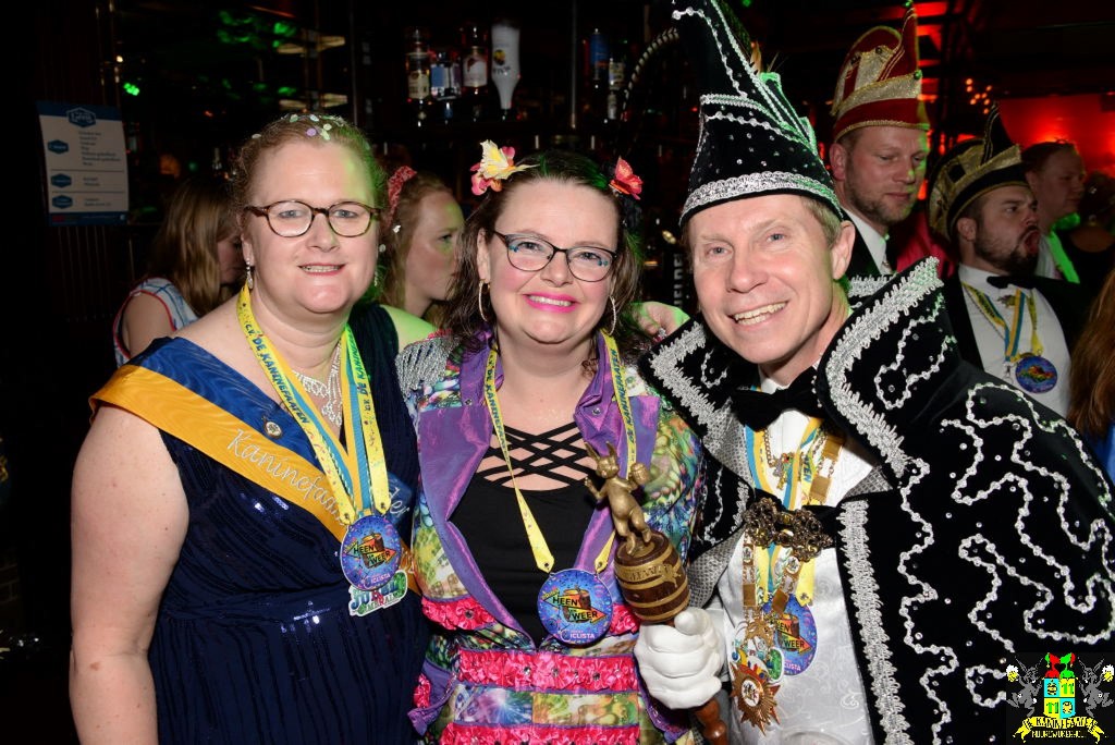 ../Images/Carnavals maandagavond in VdG 199.jpg